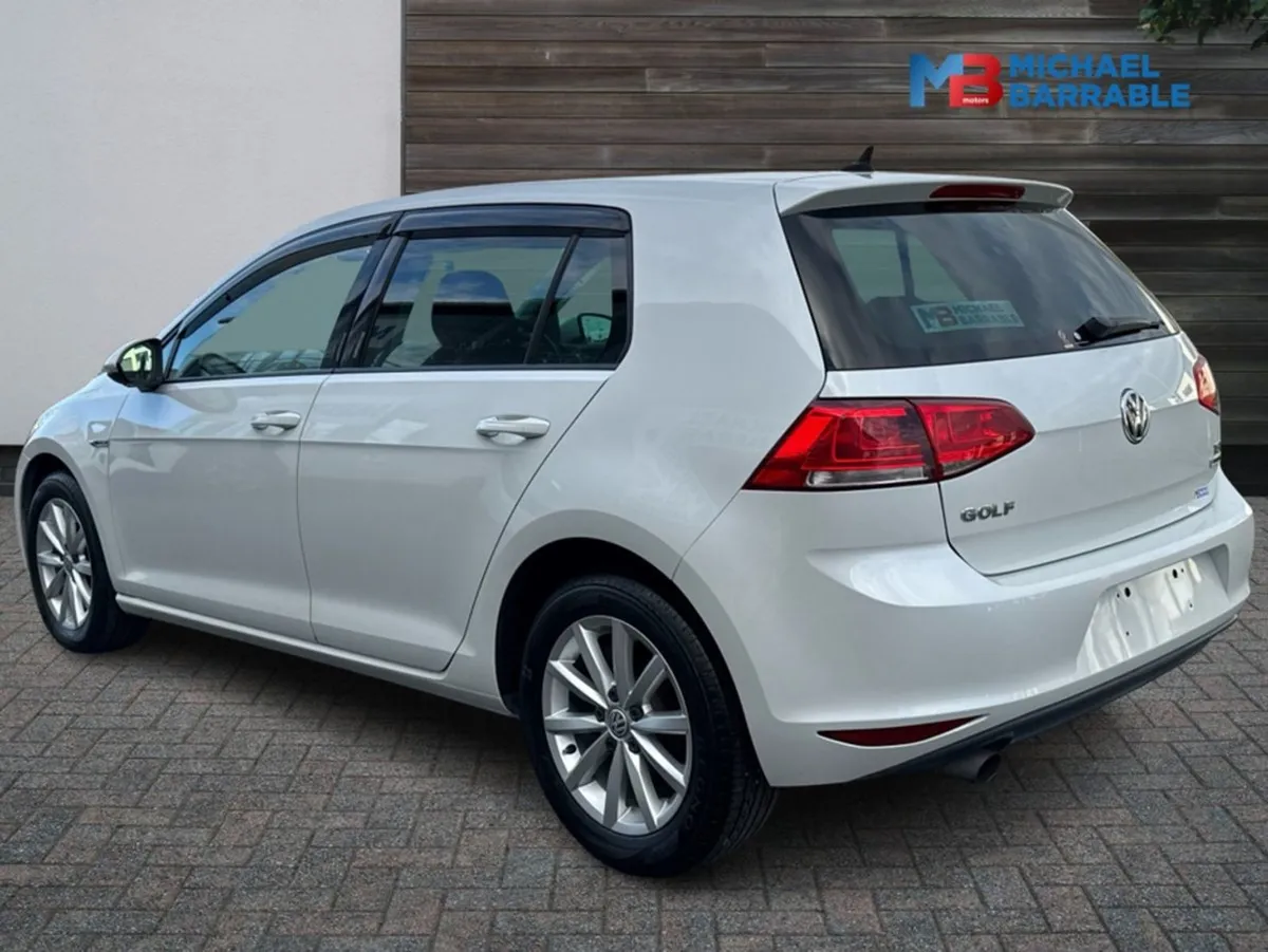 Volkswagen Golf 1.2 Lounge Edition Automatic - Image 4