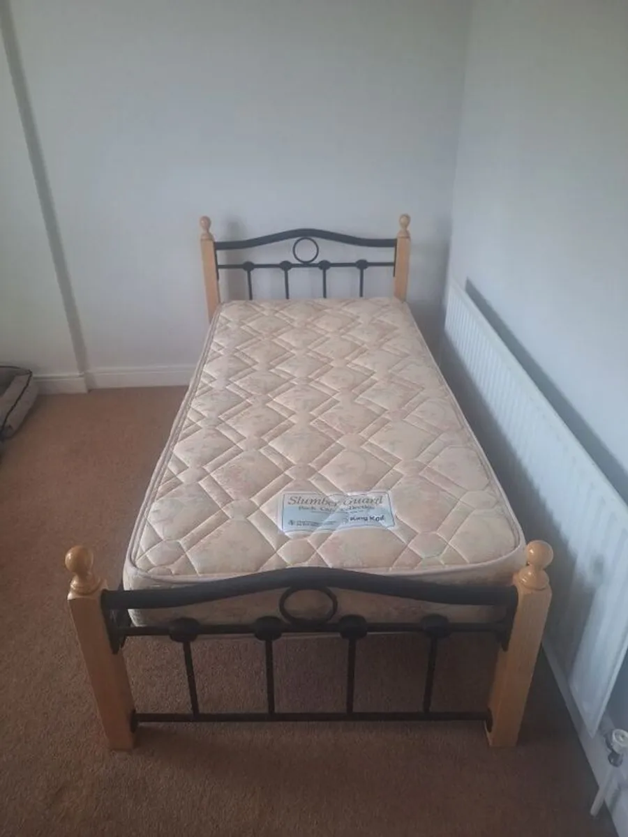 Single bed with frame - Image 2