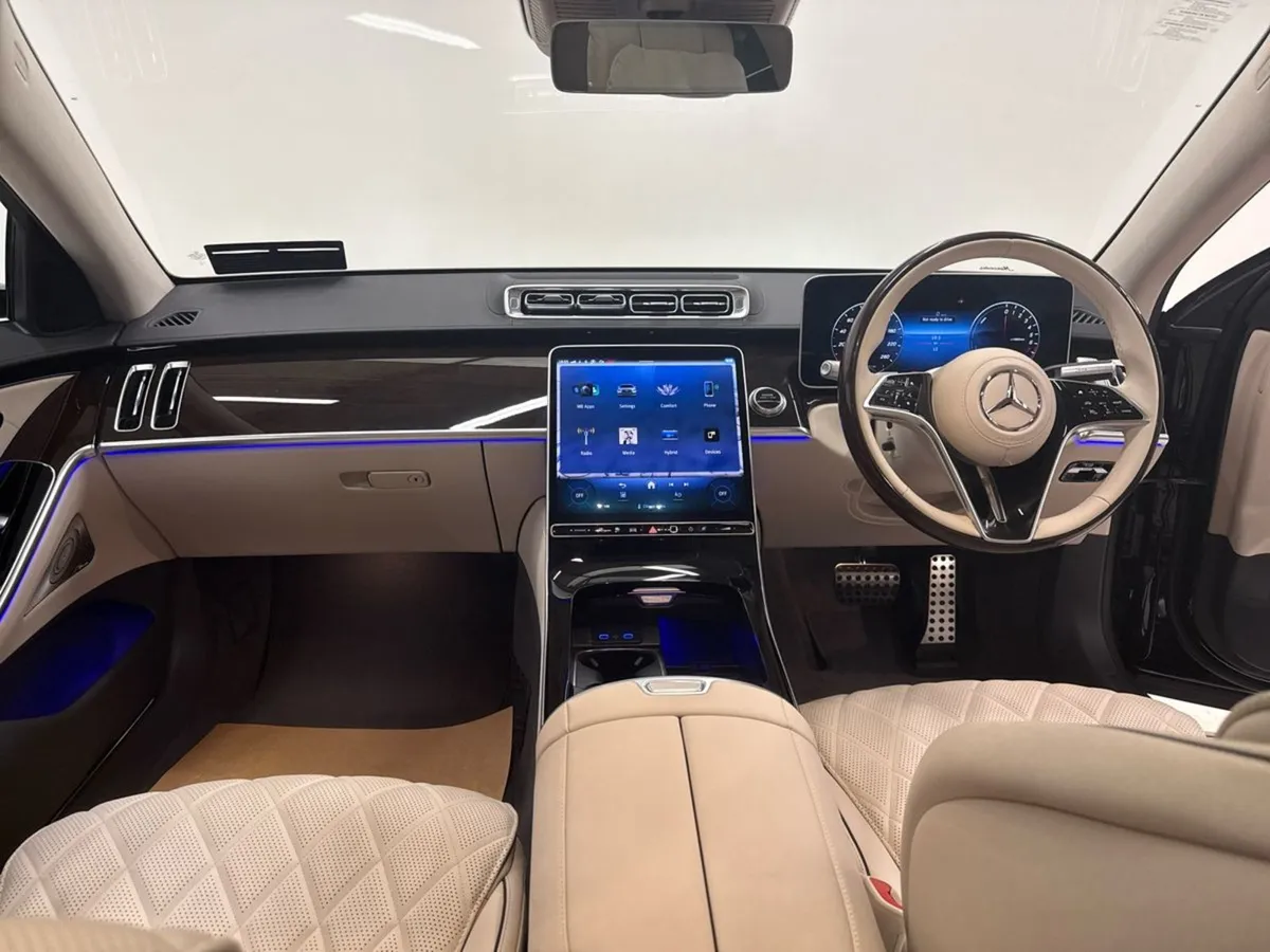 Mercedes-Benz S-Class S 450 E SWB AMG Line - Image 4