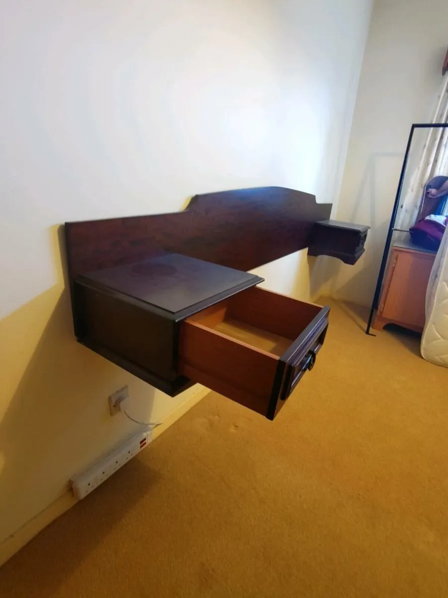 Teak/mahogany fitted headboard with drawers - Image 2