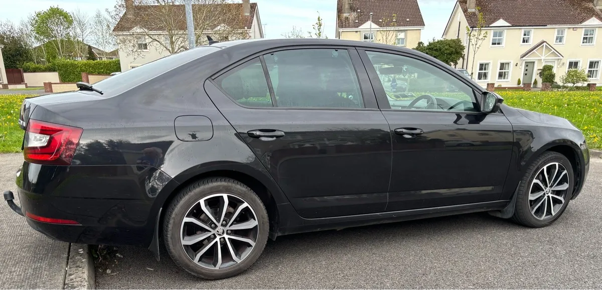Skoda Octavia 1.6 Diesel Soleil - 201WH60 - Image 4
