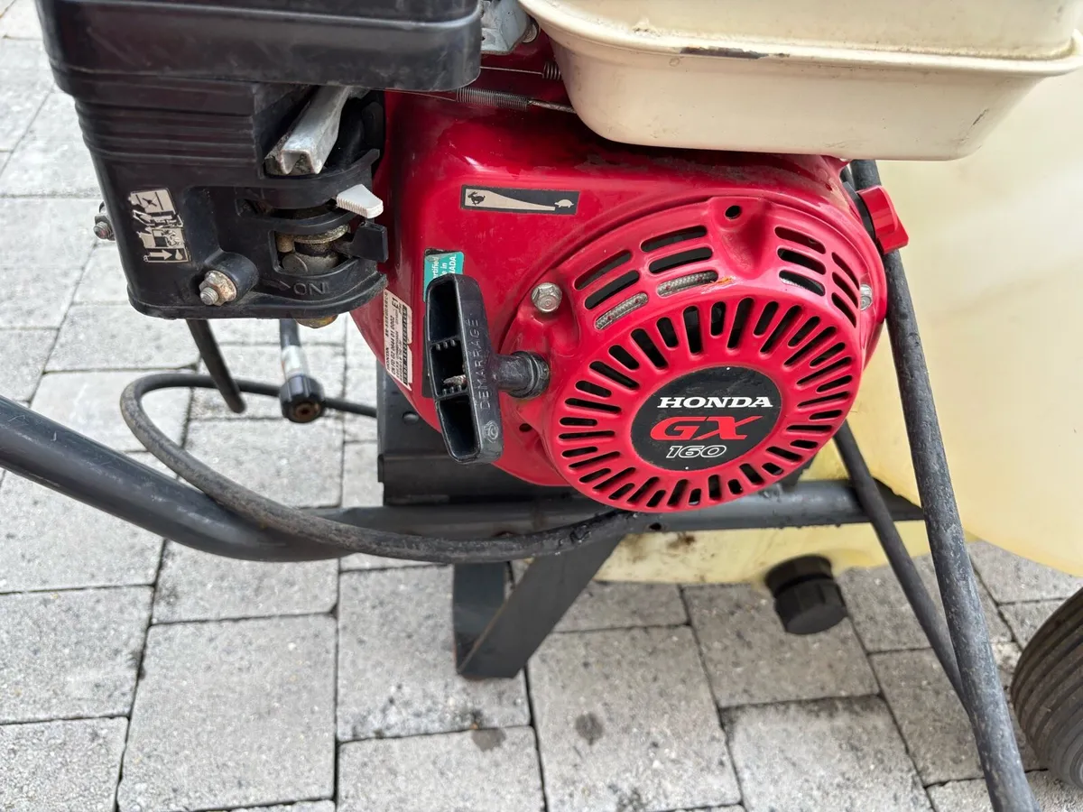 Honda power washer 2 Husqvarna ride on lawnmower - Image 3