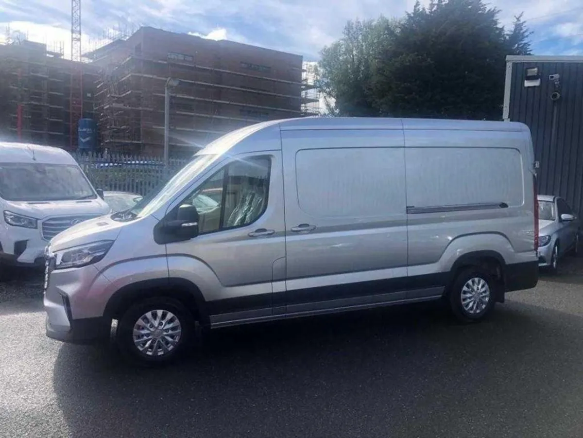 Maxus Deliver 9 Nationwide Delivery - Image 4
