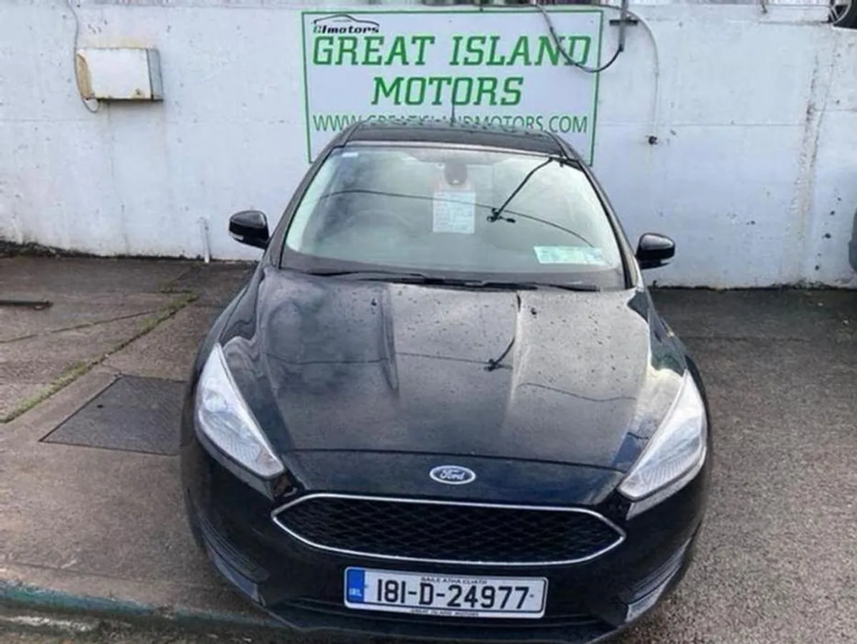 Ford Focus 1.5 Style Hatchback Diesel Manual (95b - Image 3
