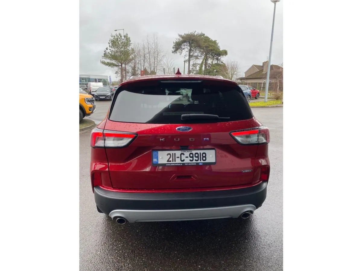 Ford Kuga Titanium 5DR 2.5 Phev 225 S6 S6.2 CT - Image 4