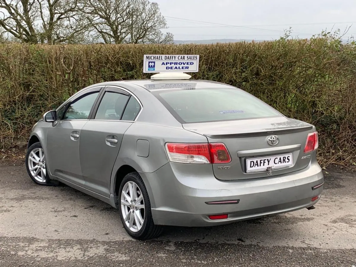Toyota Avensis D-4d TR 4DR 2.0 Overmount - Image 4