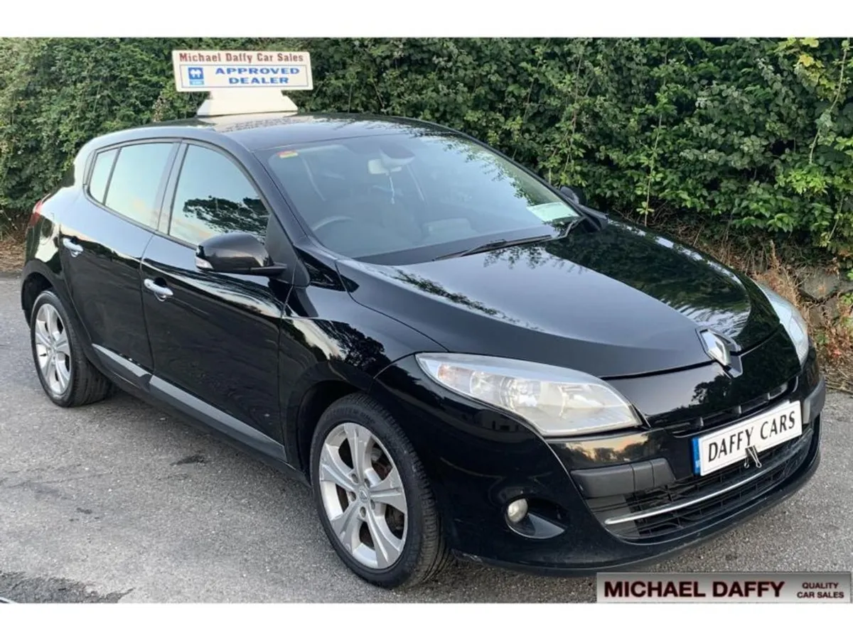 Renault Megane 1.9 DCI Dynamique TOM T 130HP 5DR - Image 2