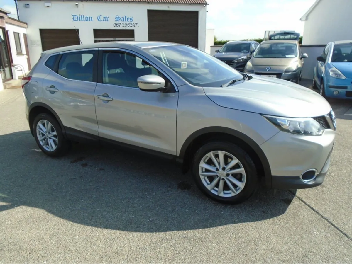 Nissan QASHQAI 1.5 DSL SV 4DR - Image 3