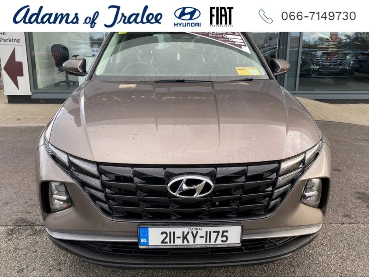 Hyundai Tucson Ix35 Executive 2WD 5DR - Image 3
