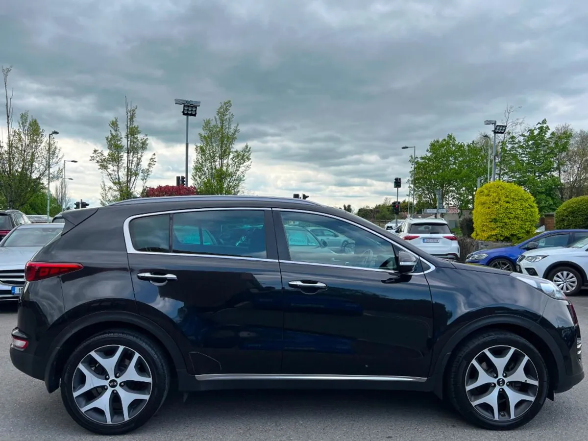 Kia Sportage 2.0d EXS GT Line  huge Spec Low Kms - Image 4
