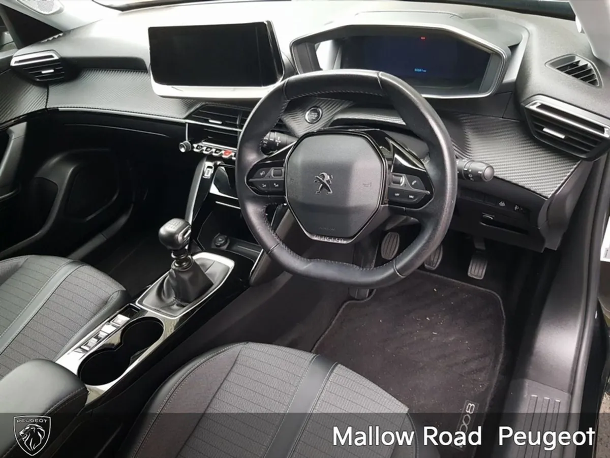 Peugeot 2008 Allure 1.2 100 4DR - Image 2