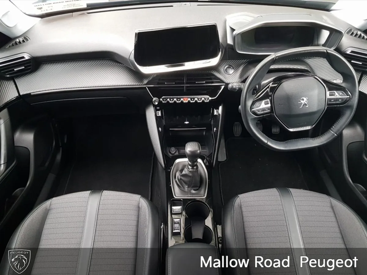 Peugeot 2008 Allure 1.2 100 4DR - Image 4