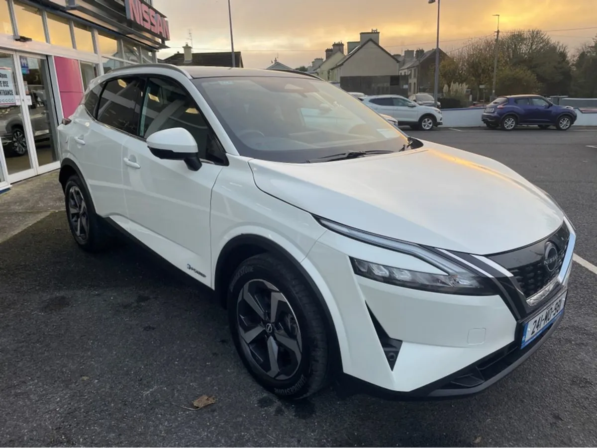 Nissan QASHQAI Epower SV Premium GR R - Image 4