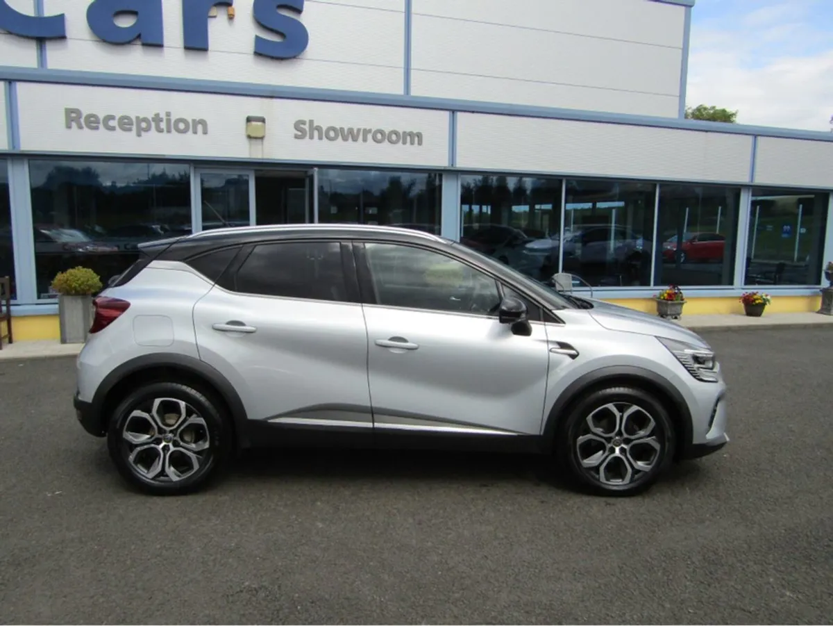 Renault Captur S Edition TCE Automatic - Image 3