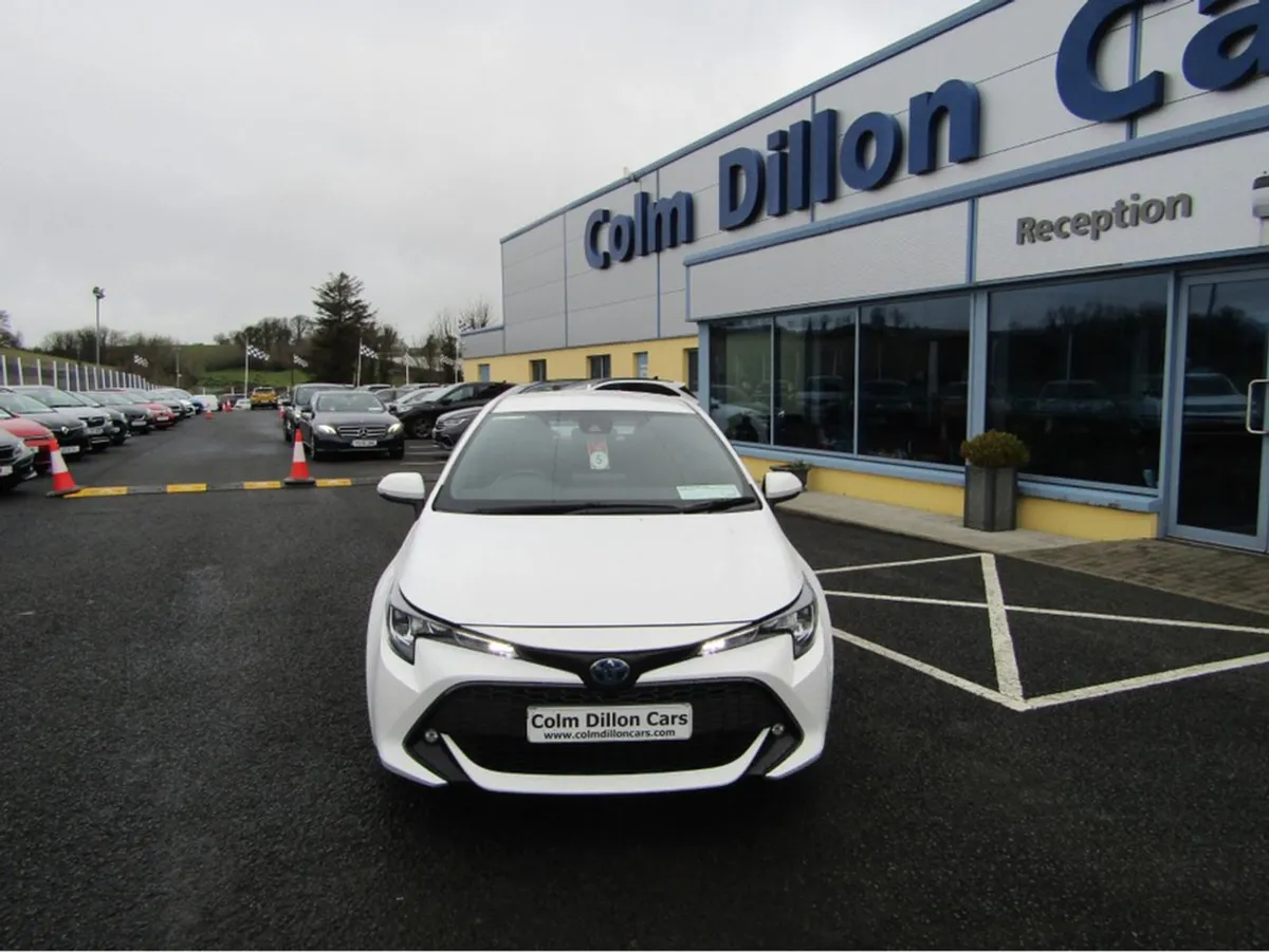 Toyota Corolla Hybrid Luna H/B 4DR Auto - Image 4