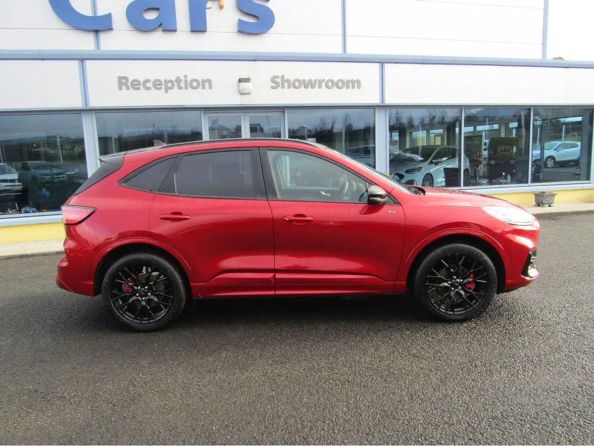 Ford Kuga St-line Hybird - Image 3