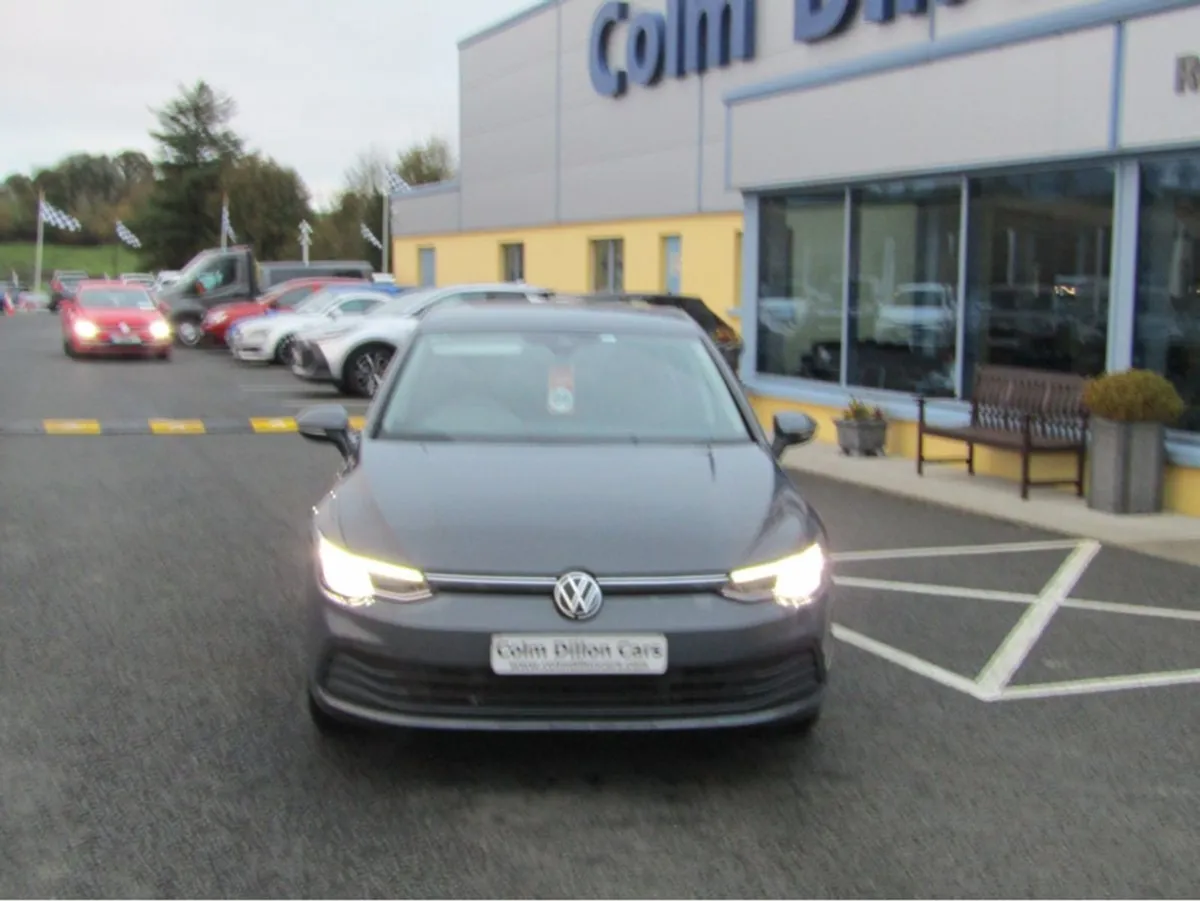 Volkswagen Golf 1.0 TSI 110HP 5DR - Image 3