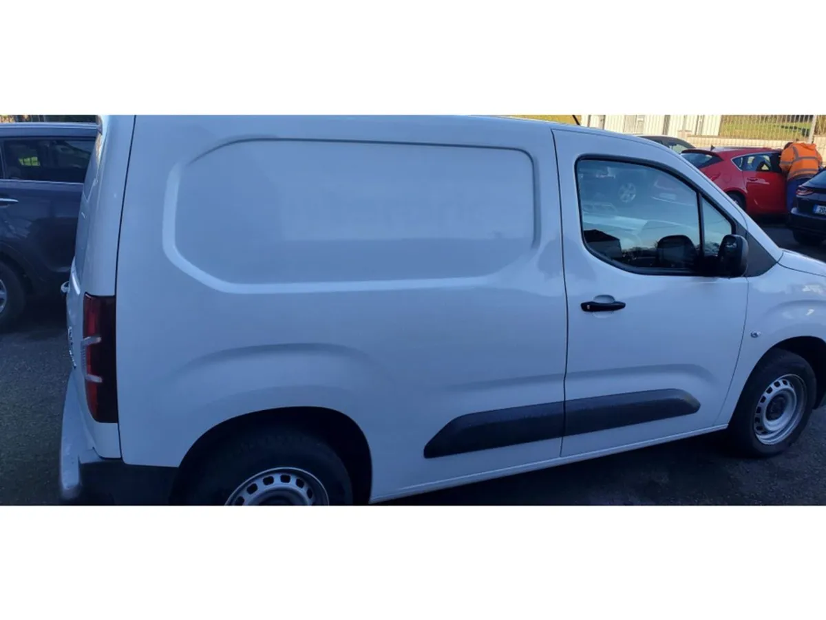 Peugeot Partner 1.5 Blue HDI 75 Panell Panelled 6 - Image 4