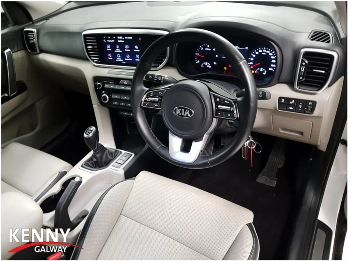 Kia Sportage K3 Mhev Spec Special ED 5DR - Image 2