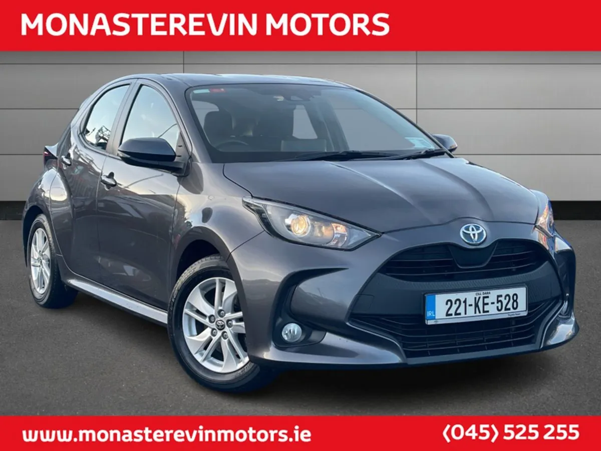 Toyota Yaris Hybrid Luna 4DR Auto - Sold With War - Image 3
