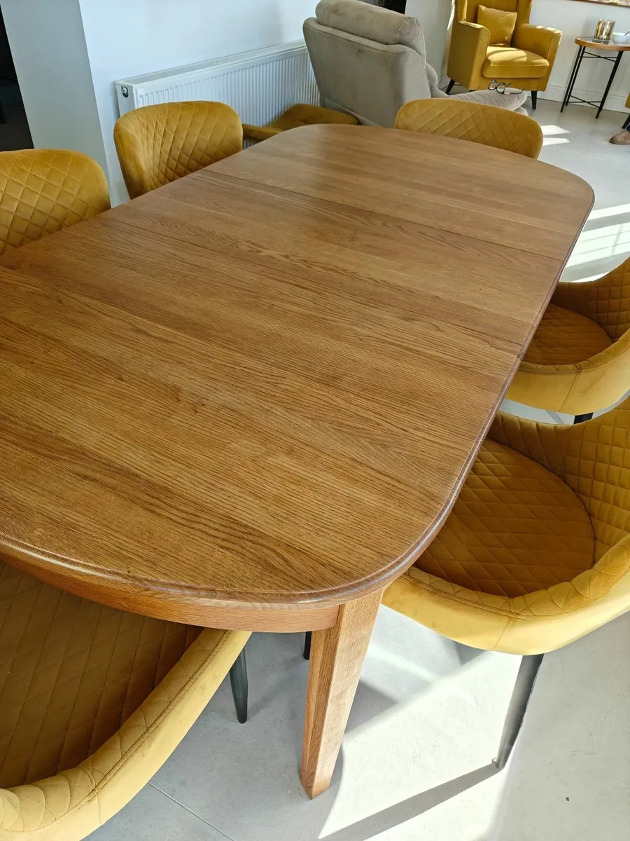 Dining Table - Image 3