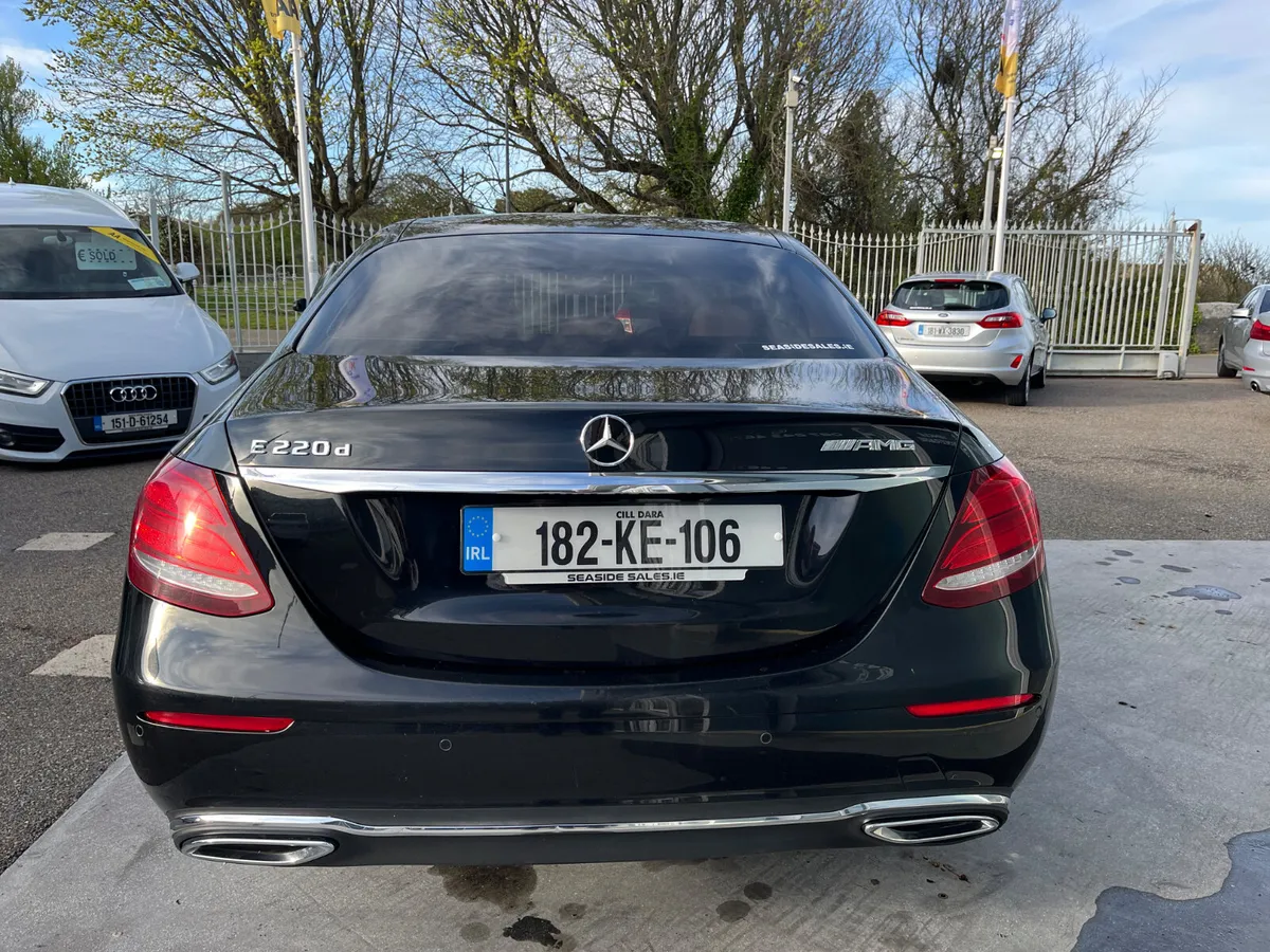 182 Mercedes Benz E220 AMG line - Image 3