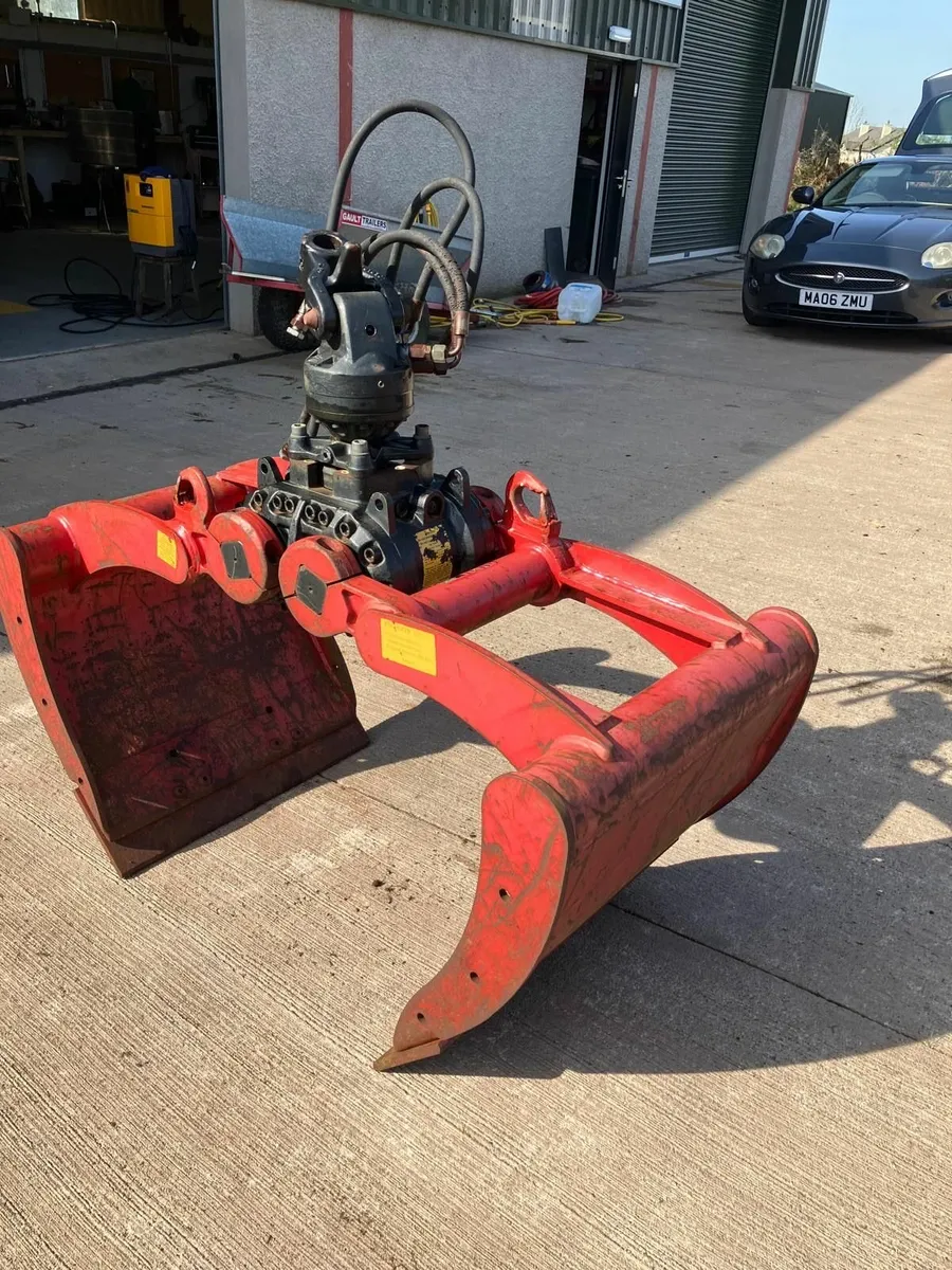 HIAB 360 degrees - Image 1