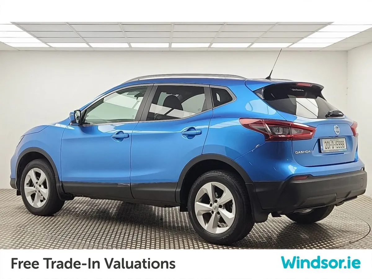 Nissan QASHQAI 1.3 PET SE - Image 4