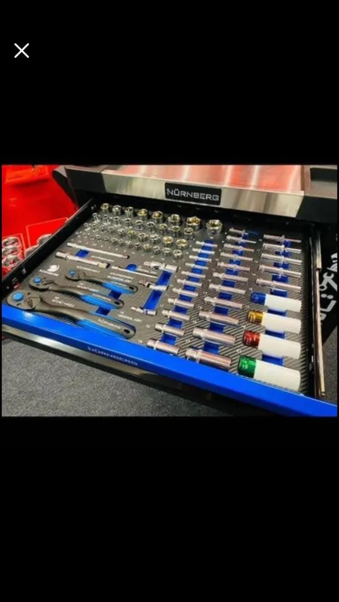 New German toolbox free delivery - Image 3