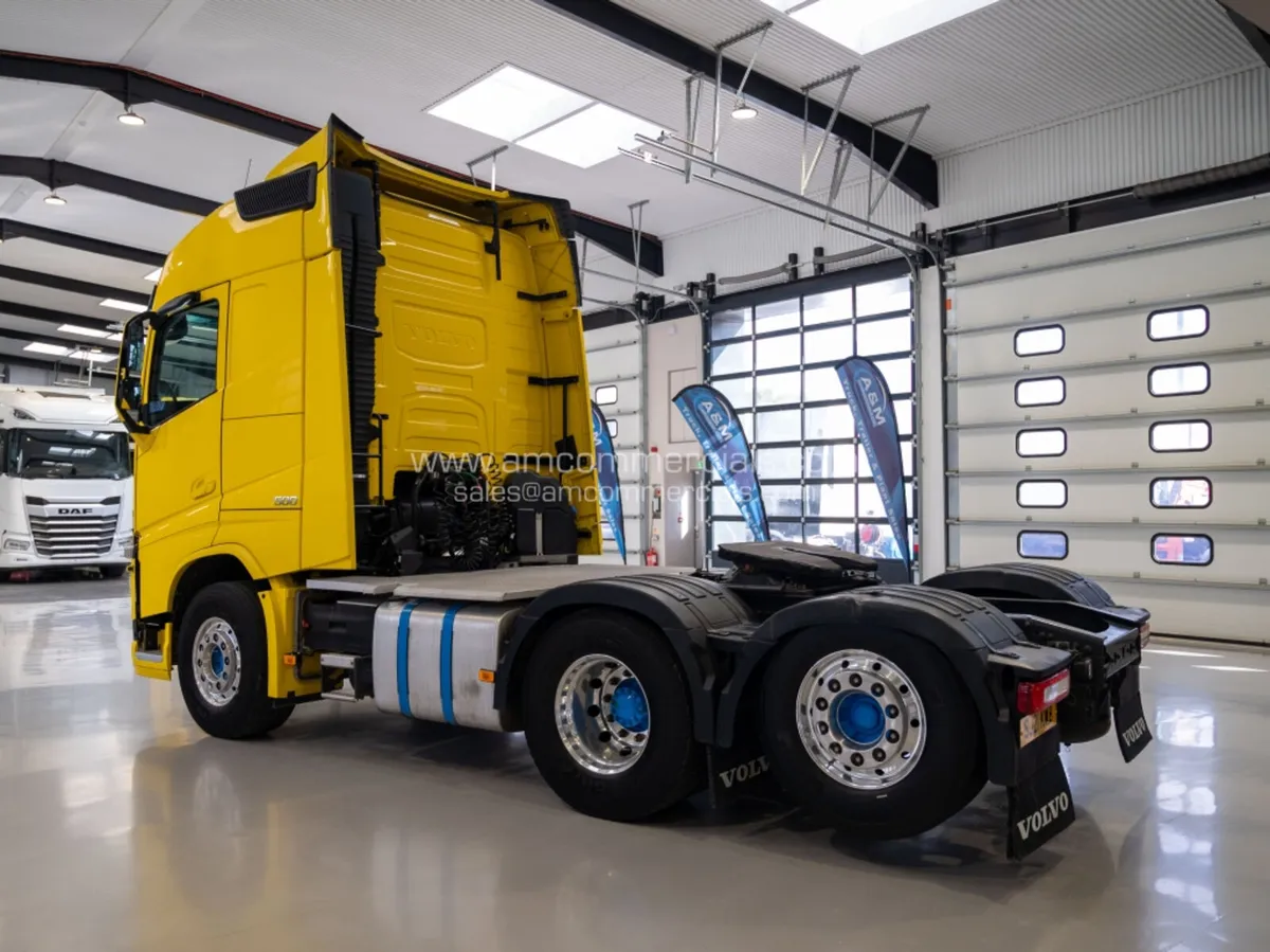2021 (21) VOLVO FH500 6X2 TAG GLOBETROTTER - Image 4