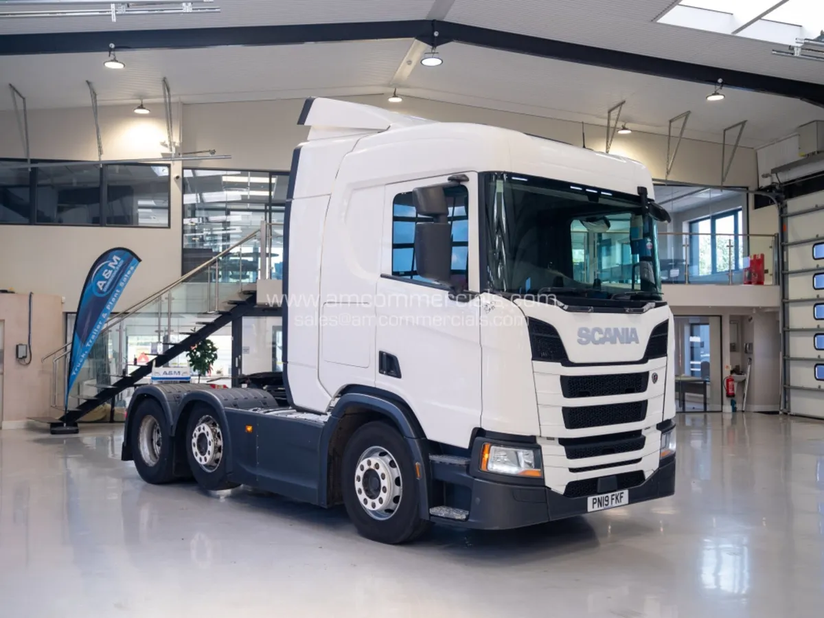 2019 (19) SCANIA R450 6X2 MIDLIFT NORMAL CAB - Image 1