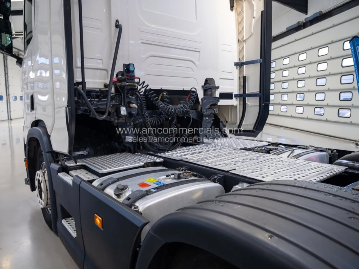 2019 (19) SCANIA R450 6X2 MIDLIFT NORMAL CAB - Image 4
