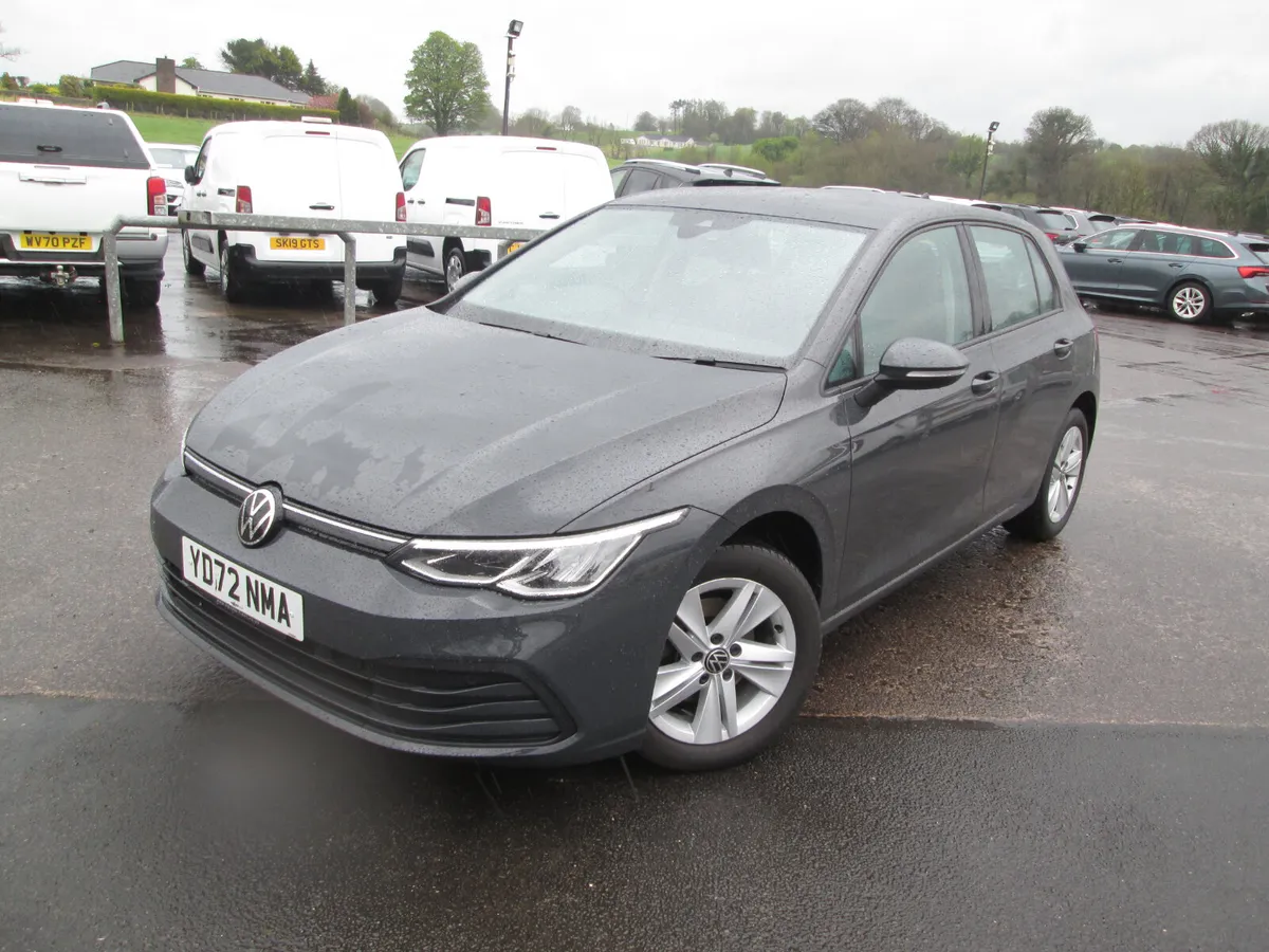 2022  VOLKSWAGEN  GOLF  2.0  TDI  115 BHP  LIFE - Image 2