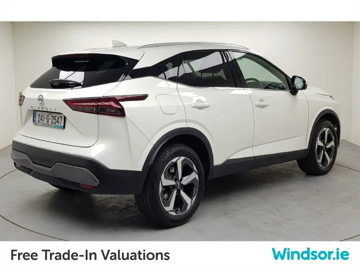 Nissan QASHQAI 1.3 PET Mild Hybrid SV Premium - Image 4
