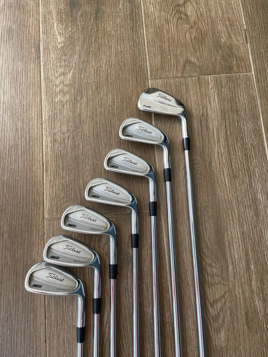 Titleist 716 cb irons - Image 1