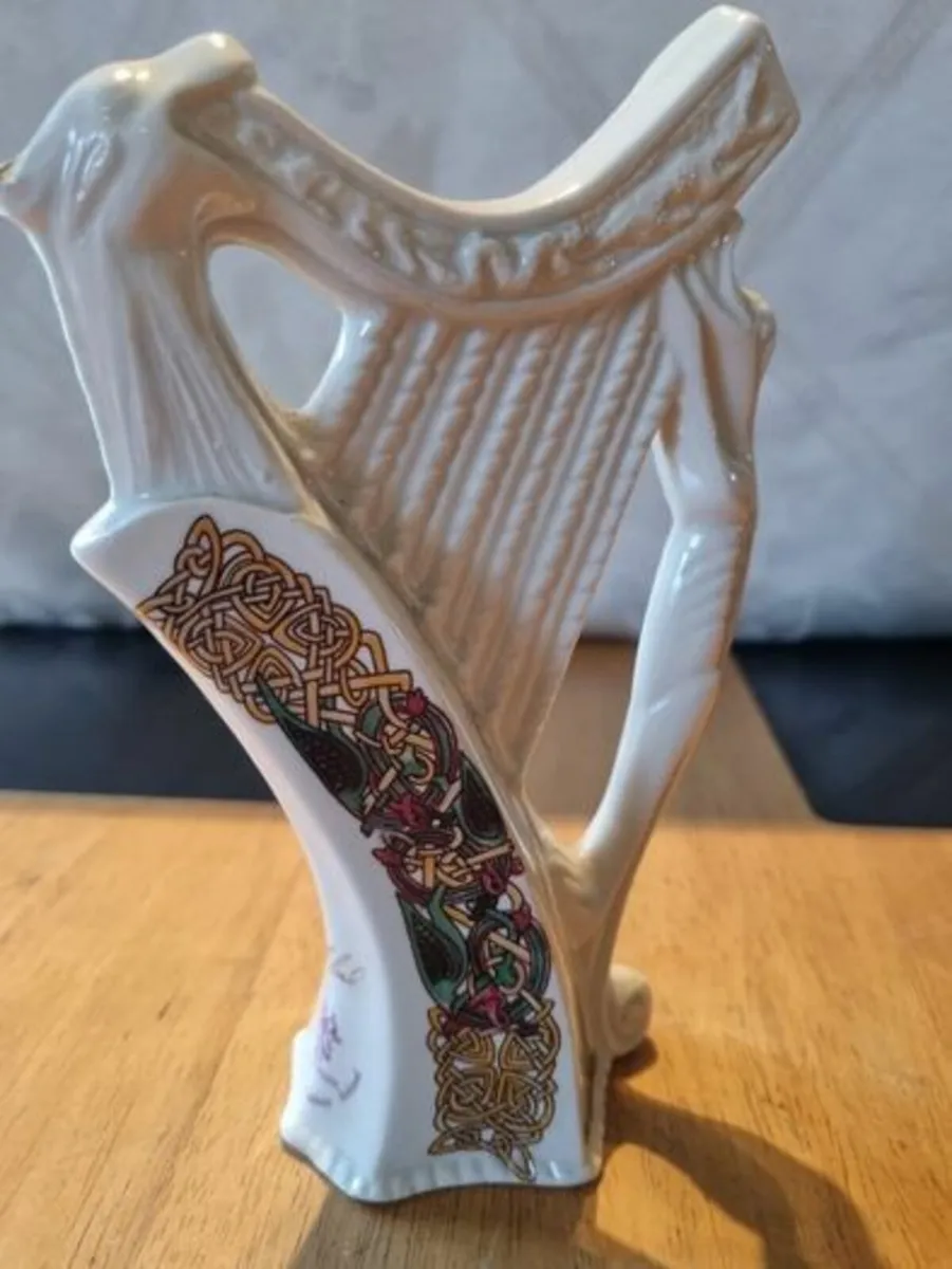 CRE Irish Porcelain Handmade Harp - Image 2
