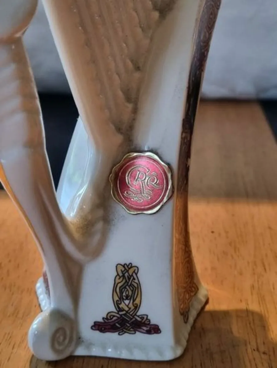 CRE Irish Porcelain Handmade Harp - Image 3