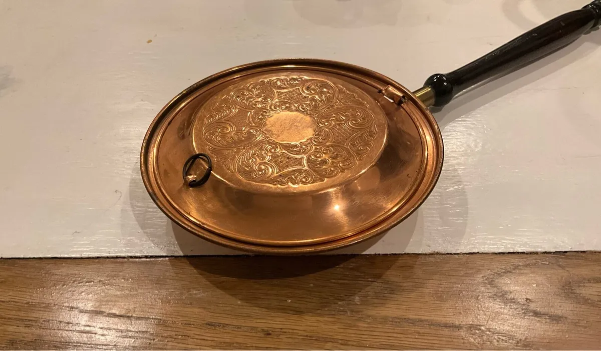 Copper Bed Warming Pan. Home Decor - Image 2