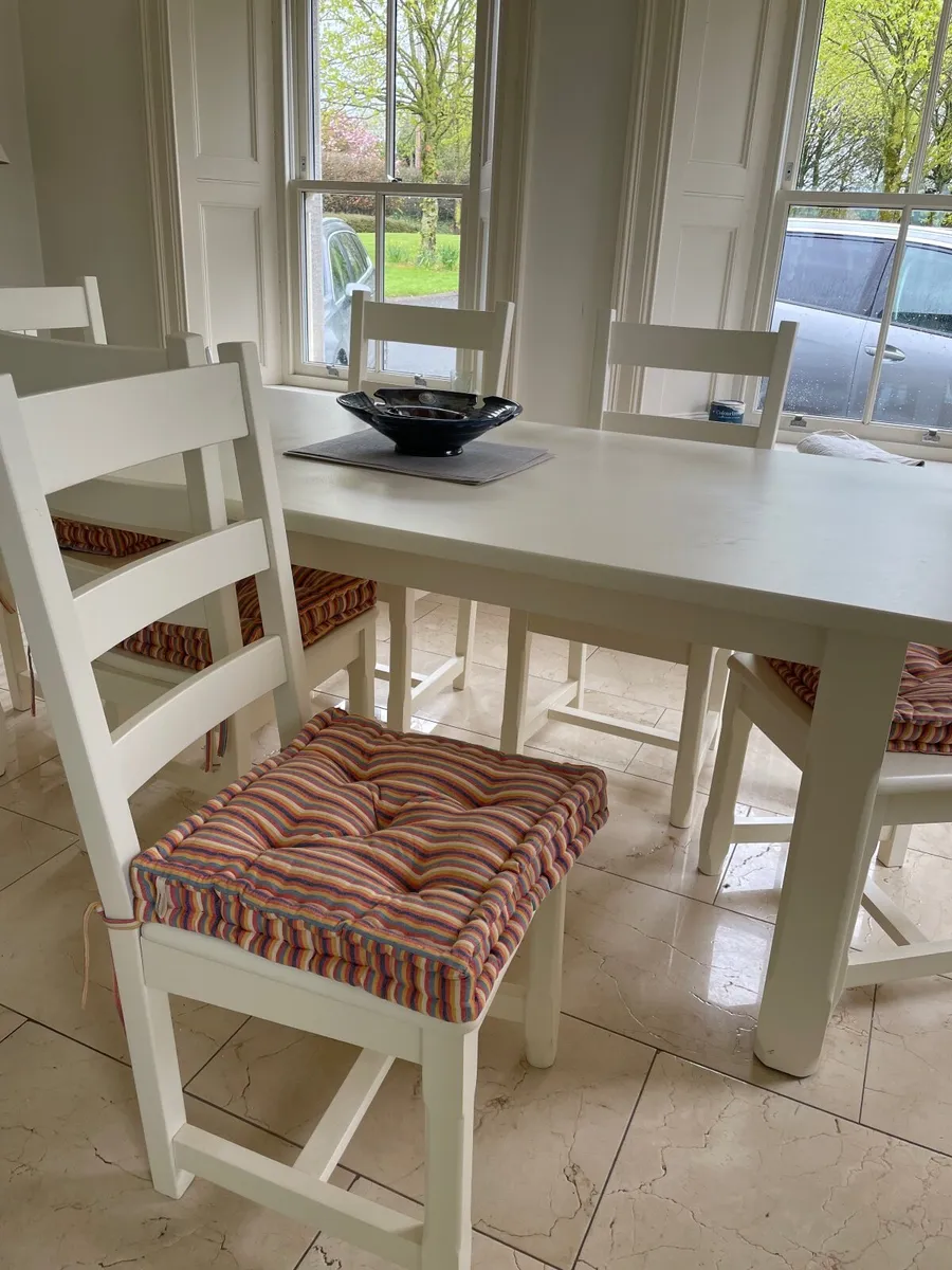 Dining table and chairs - Image 2