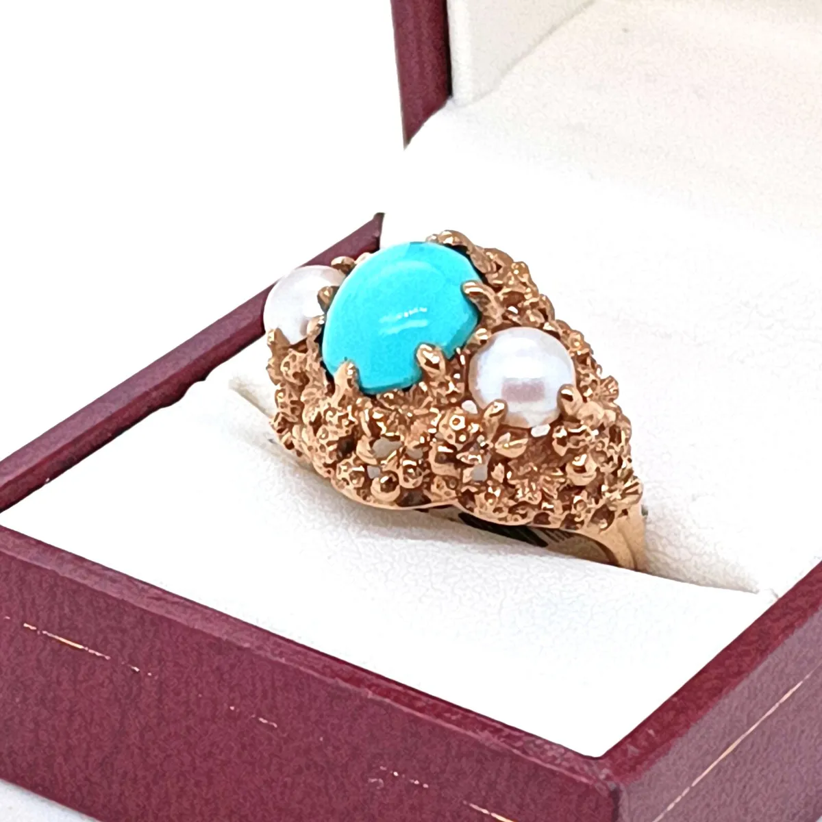 Vintage 9k Turquoise & Pearl, Flower Detail Ring - Image 3