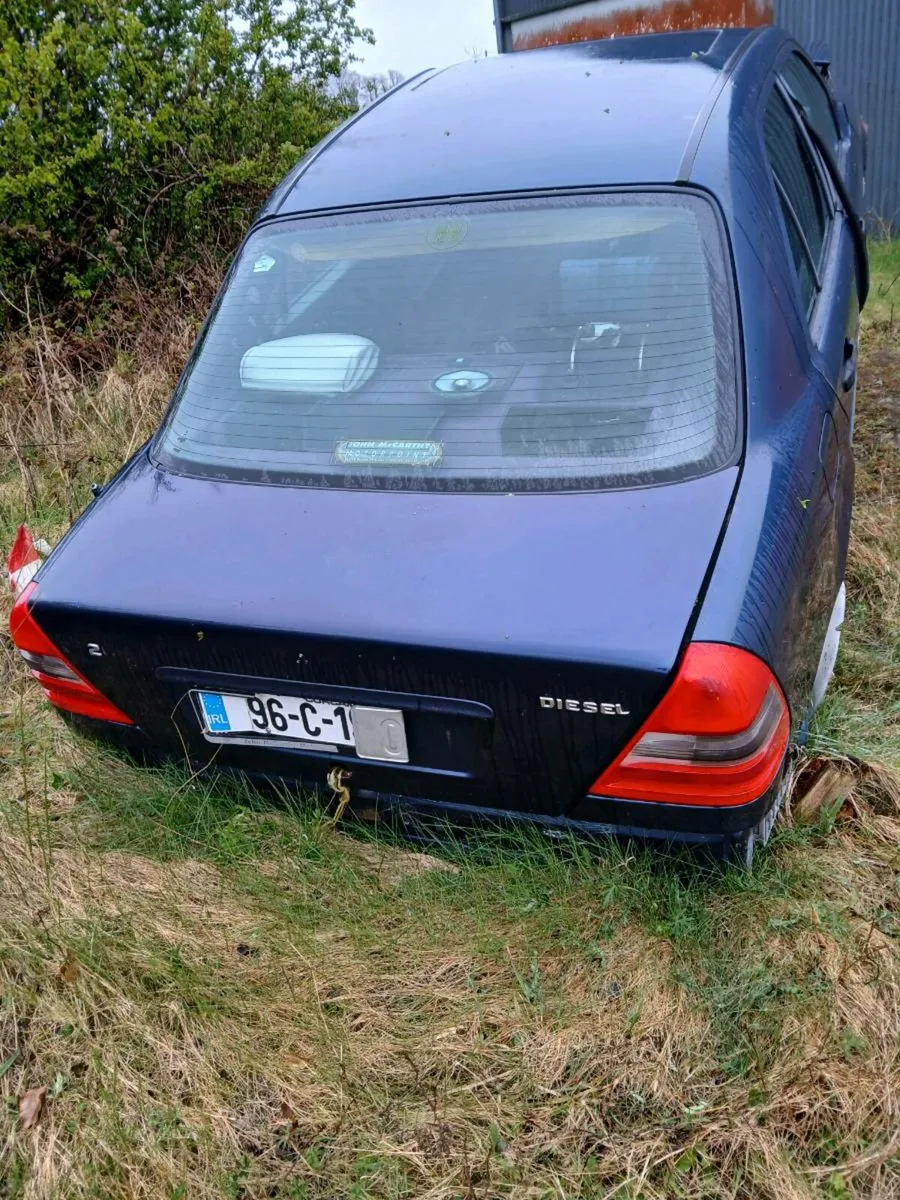 Mercedes C220 - Image 1