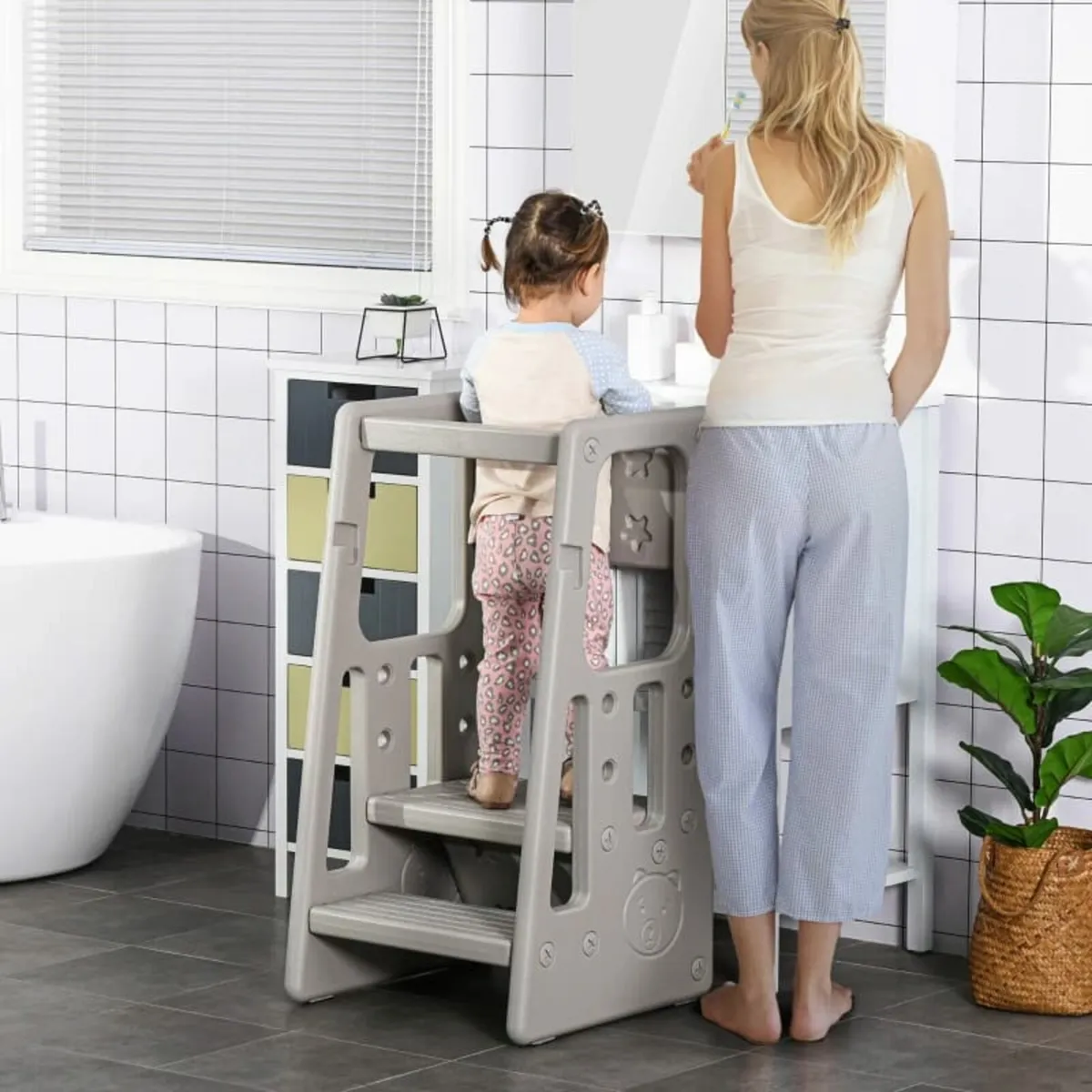 Kids Step Stool, with Adjustable Platform and Non- - Image 3
