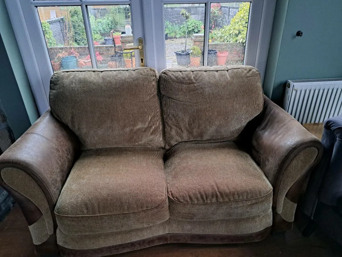 Couch free to take away