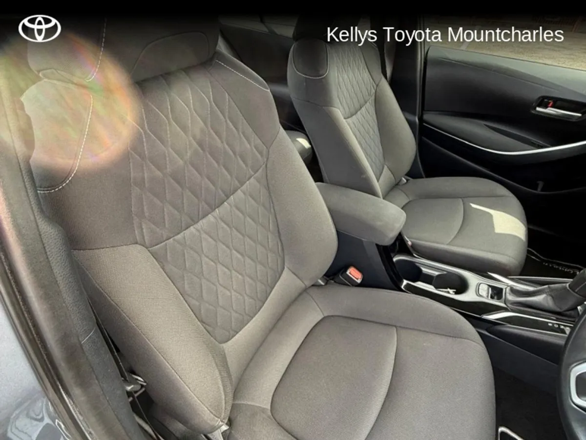 Toyota Corolla Luna SAL 4DR Auto - Image 3