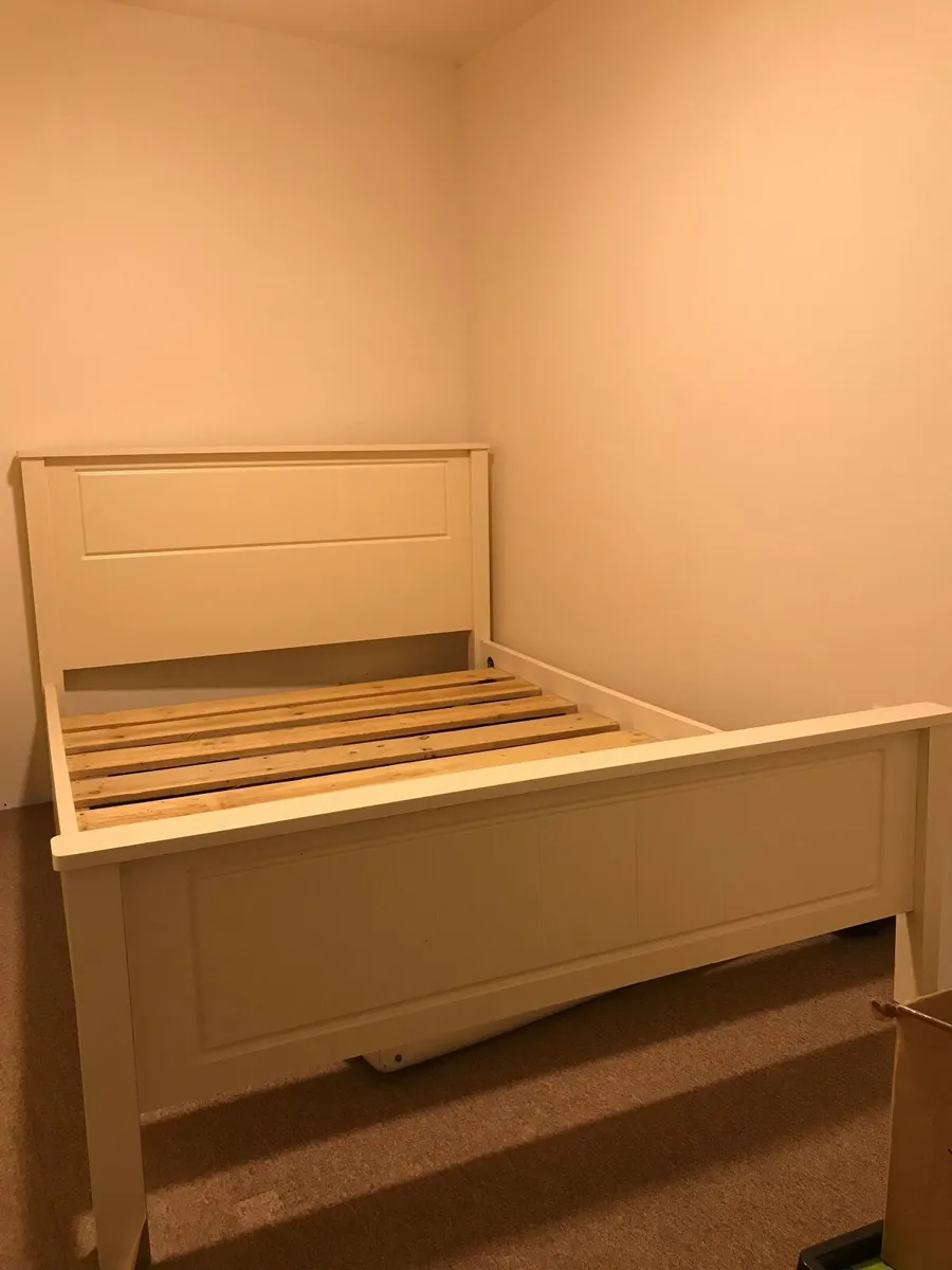 Bed - Image 3
