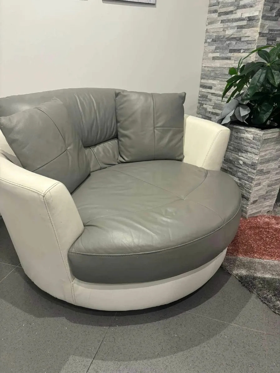 Suite - Image 4