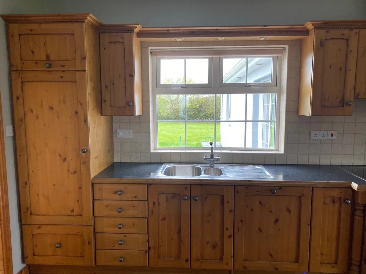 Solid wood kitchen - Image 4
