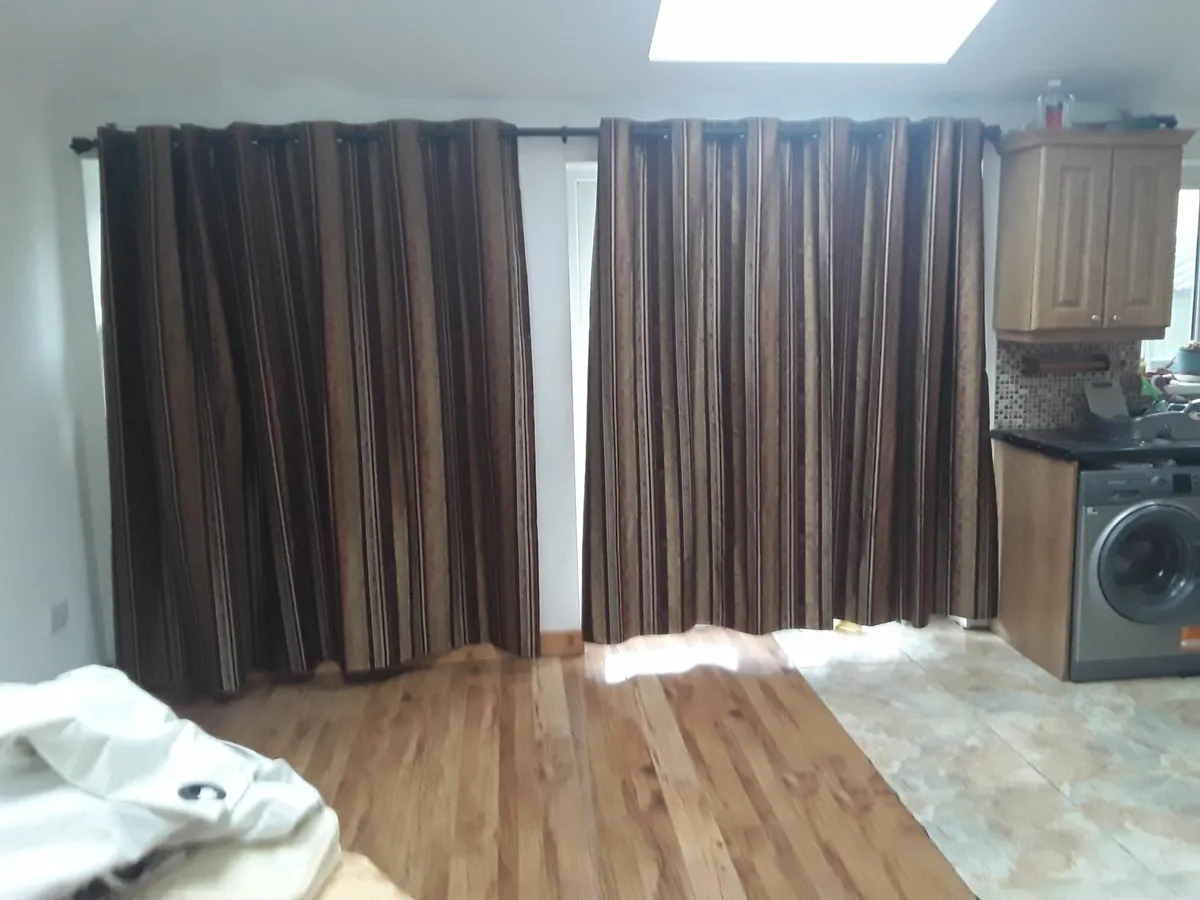 Brand new extra large exquisite expensive drapes - Image 2