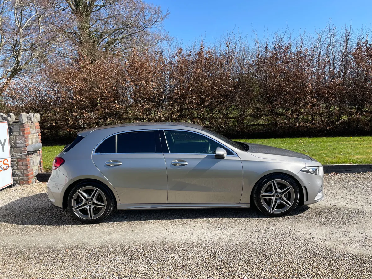 2019 MERCEDES-BENZ A180 1.3 PETROL STYLE AMG LINE. - Image 4