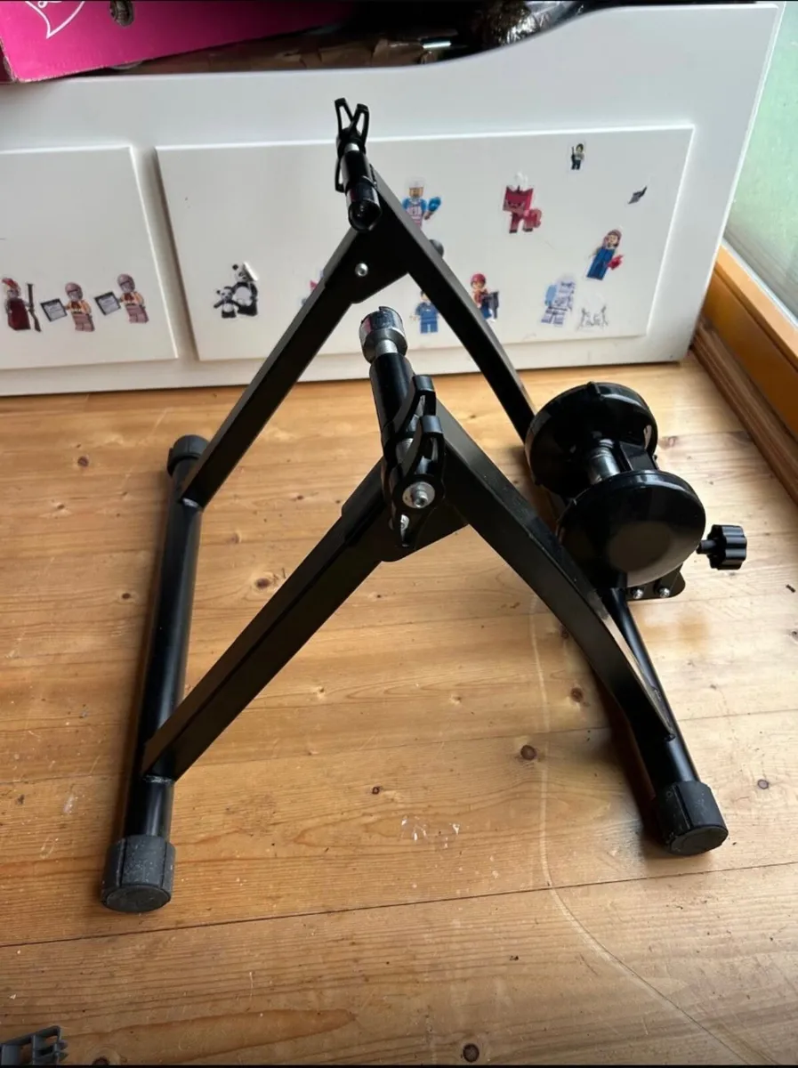 Turbo bike trainer - Image 1